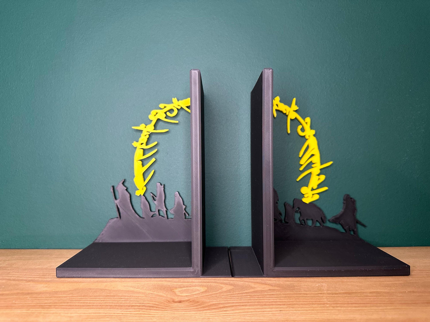 The lord of the Ring Fellowship Bookends