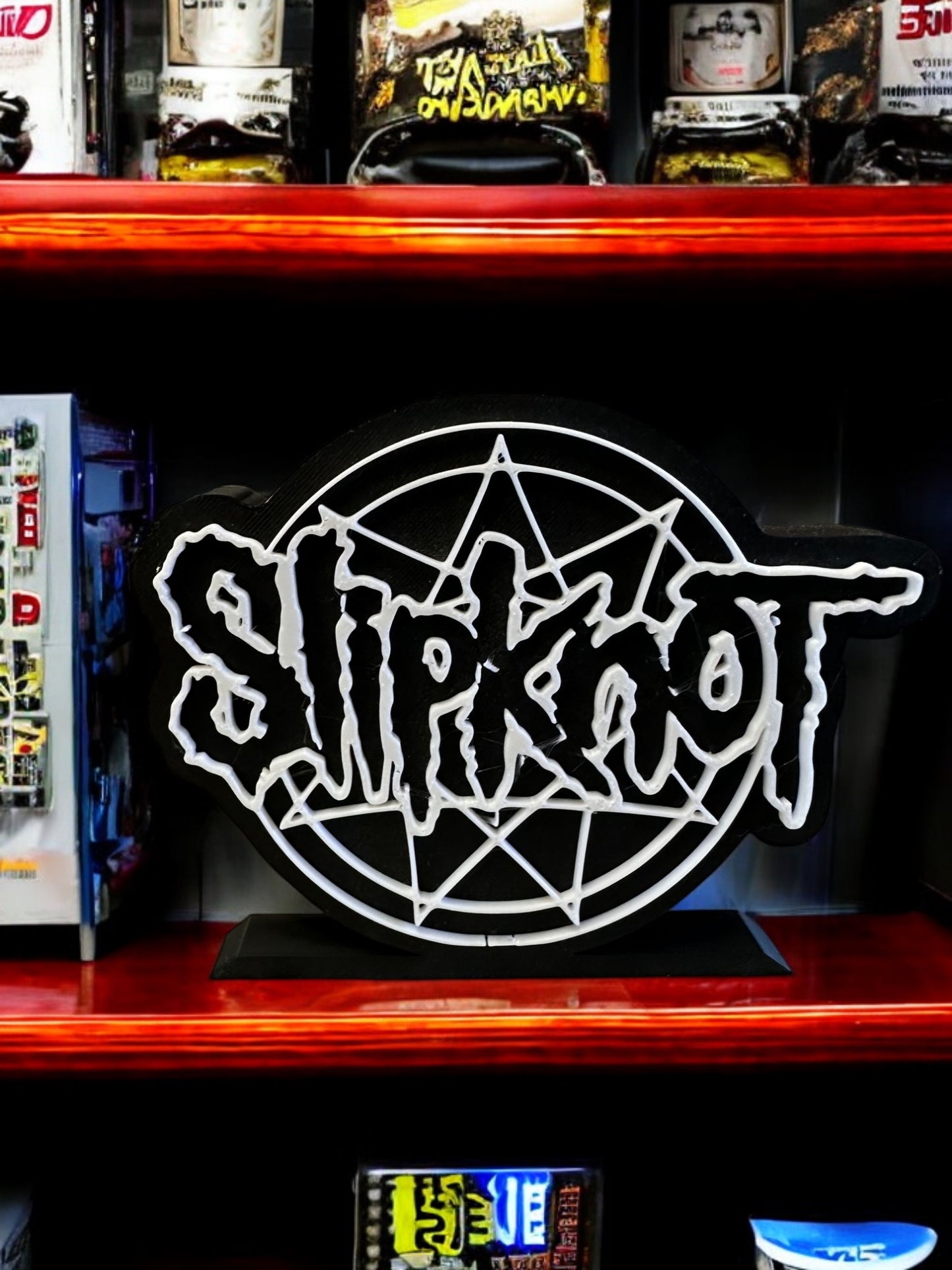 Slipknot Pentagram Wall Art - Heavy Metal Fan Decor - Music Room Sign for Rock Enthusiasts - Unique Gift for Slipknot Fans - Band-Themed Decor